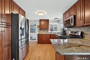 29 S Mountain Dr, New Britain, CT 06052 - Photo 3