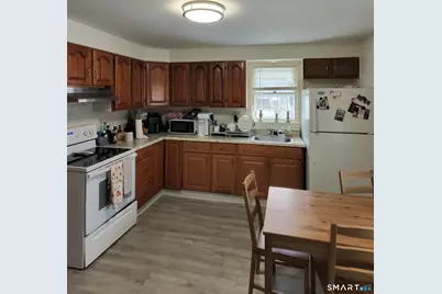 39 Balmforth Avenue, Danbury, CT 06810 - Photo 5
