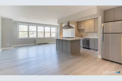 2625 Park Avenue #4F, Bridgeport, CT 06604 - Photo 3