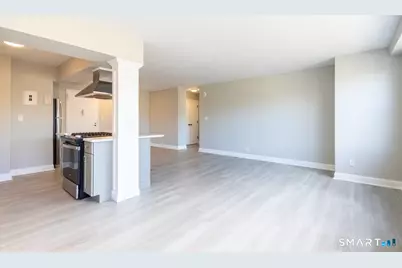 2625 Park Avenue #4F, Bridgeport, CT 06604 - Photo 5