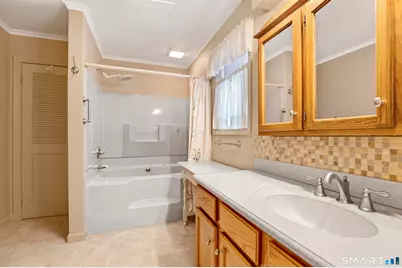 16 Laurelwood Drive, East Lyme, CT 06357 - Photo 19