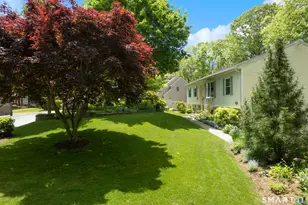 16 Laurelwood Dr, East Lyme, CT 06357 - Photo 29