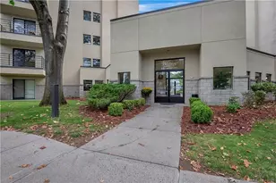 1204 Whitney Ave, Hamden, CT 06517 - Photo 25