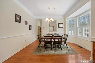 21 Fieldstone Ct, North Haven, CT 06473 - Photo 7