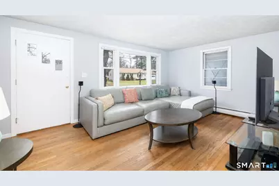 9 Glendale Road, Enfield, CT 06082 - Photo 7