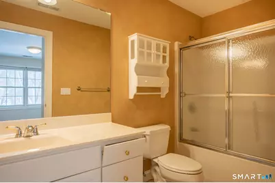 17 Hallview Drive, Simsbury, CT 06070 - Photo 23