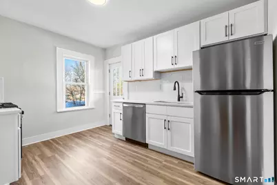 246 Judson Place, Bridgeport, CT 06610 - Photo 3