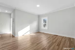 246 Judson Pl, Bridgeport, CT 06610 - Photo 7