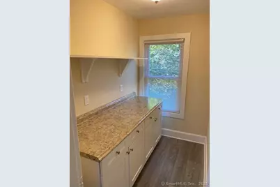 108 Washington Street #3rd fl, Wallingford, CT 06492 - Photo 3