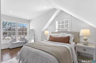 877 S Pine Creek Rd, Fairfield, CT 06824 - Photo 25