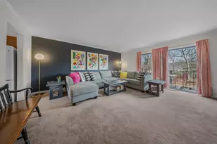 83 Carriage Dr, Milford, CT 06460 - Photo 11