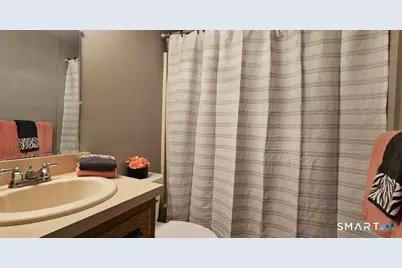 482 East Street #APT 16, Plainville, CT 06062 - Photo 17