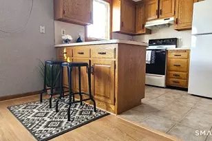 482 East St, Plainville, CT 06062 - Photo 7