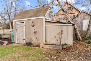 2 W Haycock Point Rd, Branford, CT 06405 - Photo 31