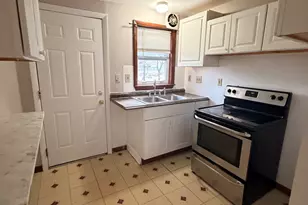 844 Field St, Naugatuck, CT 06770 - Photo 5