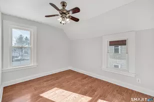 252 Shelton St, Bridgeport, CT 06608 - Photo 27