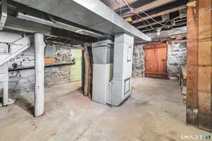 252 Shelton St, Bridgeport, CT 06608 - Photo 33