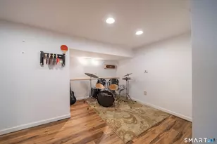 76 Bartlett Dr, Madison, CT 06443 - Photo 27