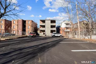 364 Woodland St, Hartford, CT 06112 - Photo 17