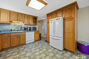 288 Laning St, Southington, CT 06489 - Photo 3