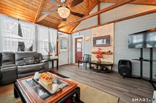 278 Thompsonville Rd, Suffield, CT 06078 - Photo 25