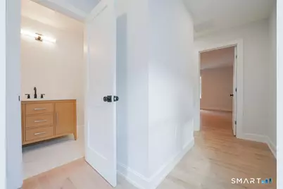 21 Stephen Street, Stamford, CT 06902 - Photo 15