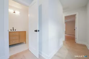 21 Stephen St, Stamford, CT 06902 - Photo 15