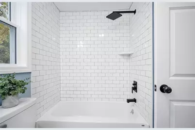 346 Middlebury Road, Middlebury, CT 06762 - Photo 9