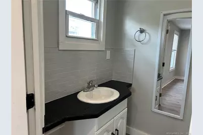 239 North Main Street, Norwich, CT 06360 - Photo 15