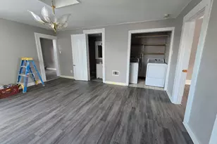 106 Hanover St, Bridgeport, CT 06604 - Photo 5