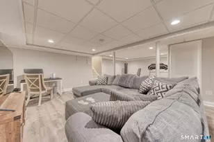 155 Spring St, Glastonbury, CT 06033 - Photo 21