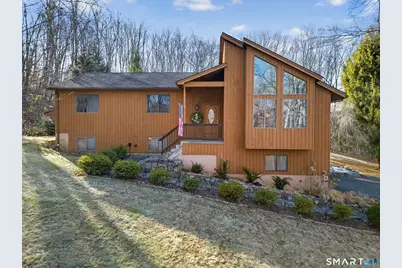 28 Oakcrest Road, Oxford, CT 06478 - Photo 1