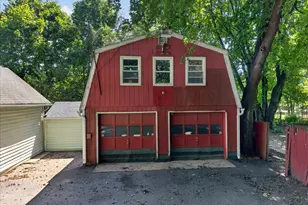 537 Naubuc Ave, Glastonbury, CT 06033 - Photo 11
