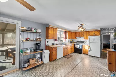 24 East Main Street, North Canaan, CT 06018 - Photo 5