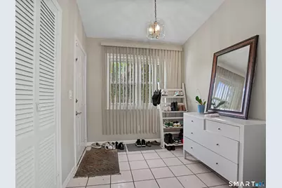 16 Grandview Avenue, Norwalk, CT 06850 - Photo 3