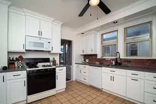 30 Coram St, Hamden, CT 06517 - Photo 11