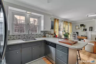 170 Garry Dr, New Britain, CT 06052 - Photo 15