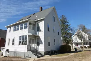 28 Frederick St, Naugatuck, CT 06770 - Photo 3