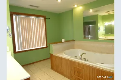 28 Frederick Street, Naugatuck, CT 06770 - Photo 23