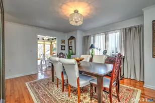 690 Forest Rd, West Haven, CT 06516 - Photo 11