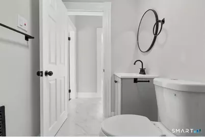 725 Beechwood Avenue, Bridgeport, CT 06605 - Photo 9