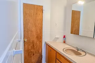 162 Jubilee St, New Britain, CT 06051 - Photo 19