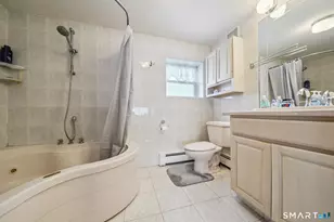 10 Algonquin Rd, Norwalk, CT 06851 - Photo 19