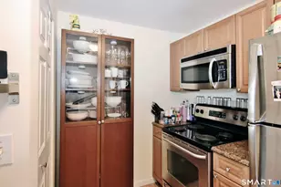 300 Broad St, Stamford, CT 06902 - Photo 21