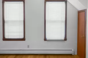 532 Carroll Ave, Bridgeport, CT 06607 - Photo 17