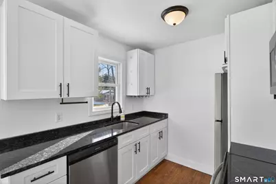 25 Oslo Street, Groton, CT 06355 - Photo 7