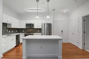 35 W Broad St, Stamford, CT 06902 - Photo 5