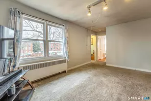 190 Chestnut St, Manchester, CT 06040 - Photo 9