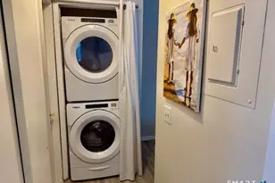 4 Arlington Ct, Brookfield, CT 06804 - Photo 19