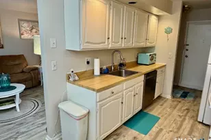 4 Arlington Ct, Brookfield, CT 06804 - Photo 5